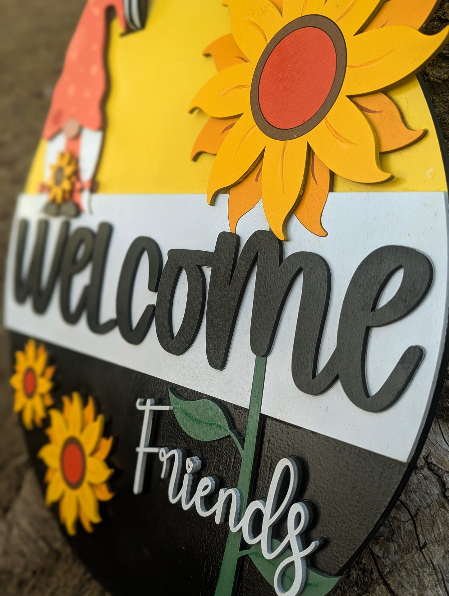 Welcome Gnome and Sunflower Sign